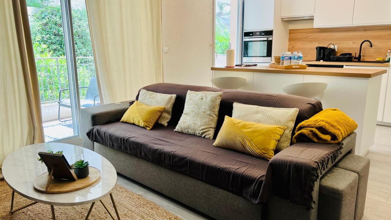 La Villa Ondine - Spacieux Appartement Sur Les Collines Nicoises - Piscine - 2 Parkings - Clim - Wifi Ницца Экстерьер фото